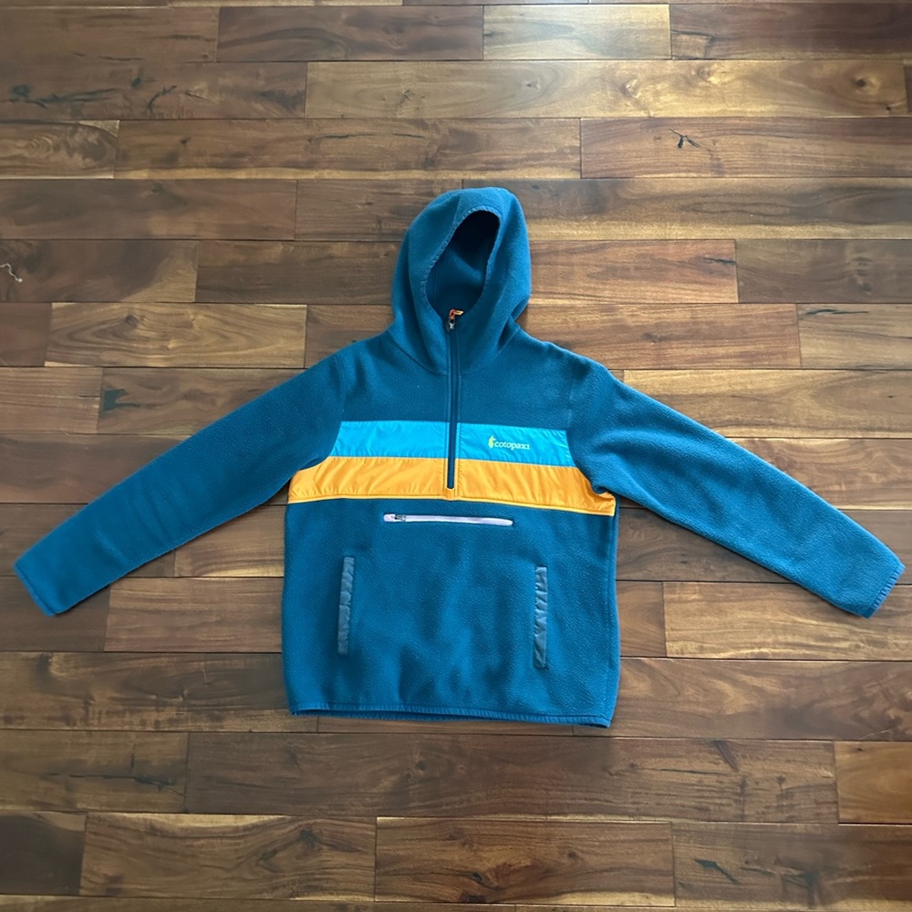 Cotopaxi Fleece in Blue and Yellow